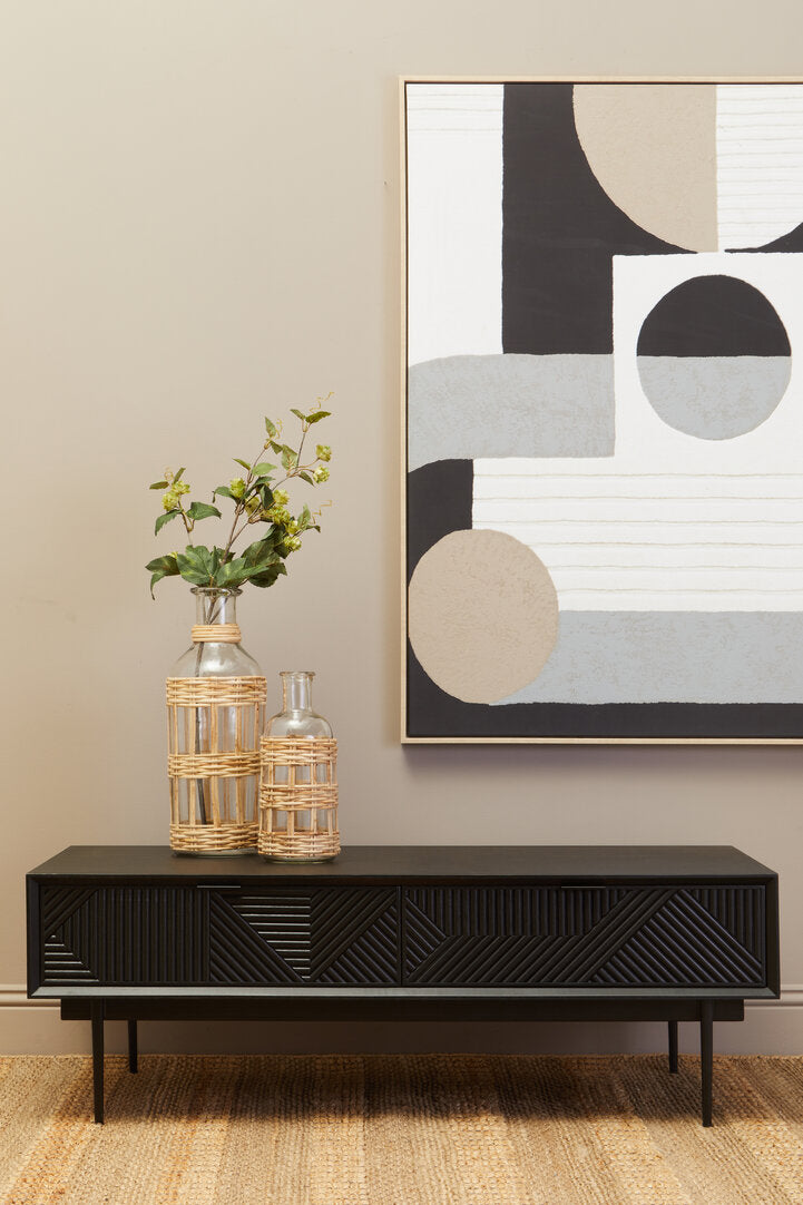 Sutri Abstract Wall Art with Geometric Design