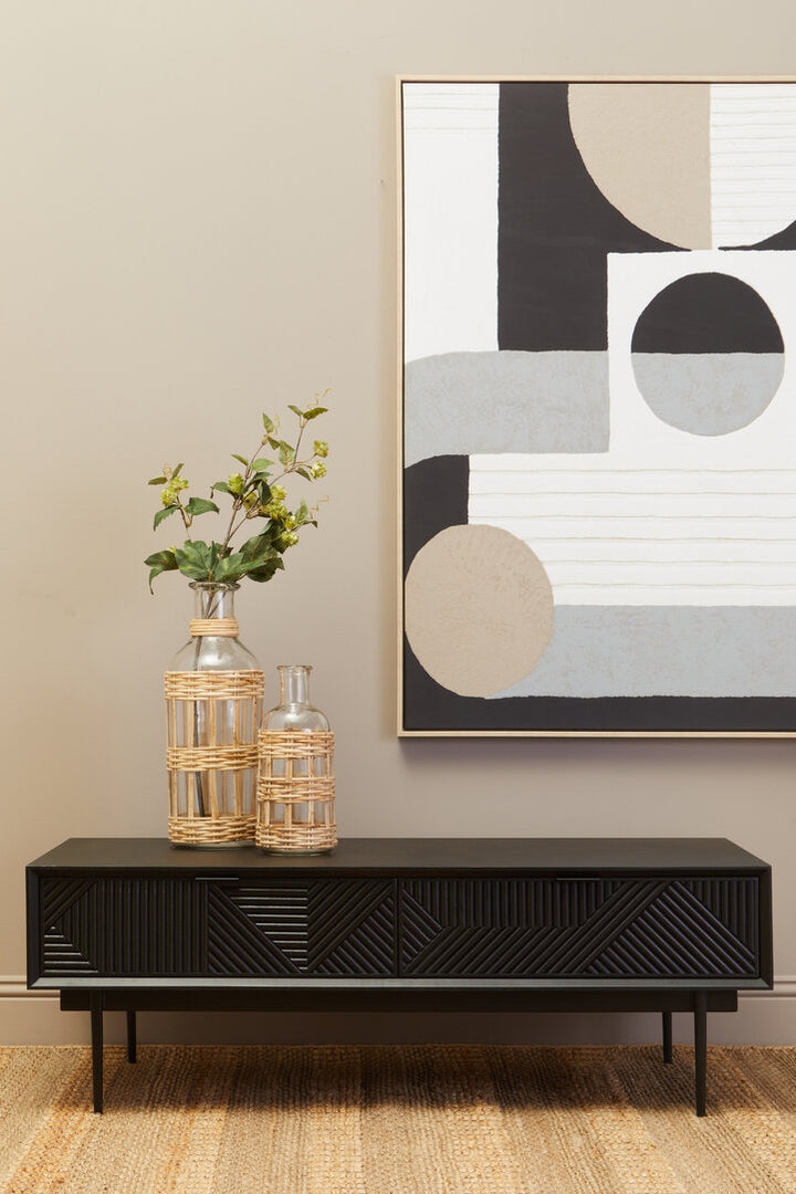 Sutri Abstract Wall Art with Geometric Design