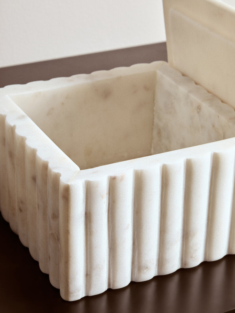 Oria Square White Fluted Marble Box