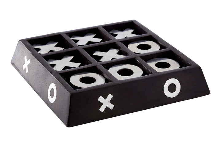 Atri Black Noughts and Crosses