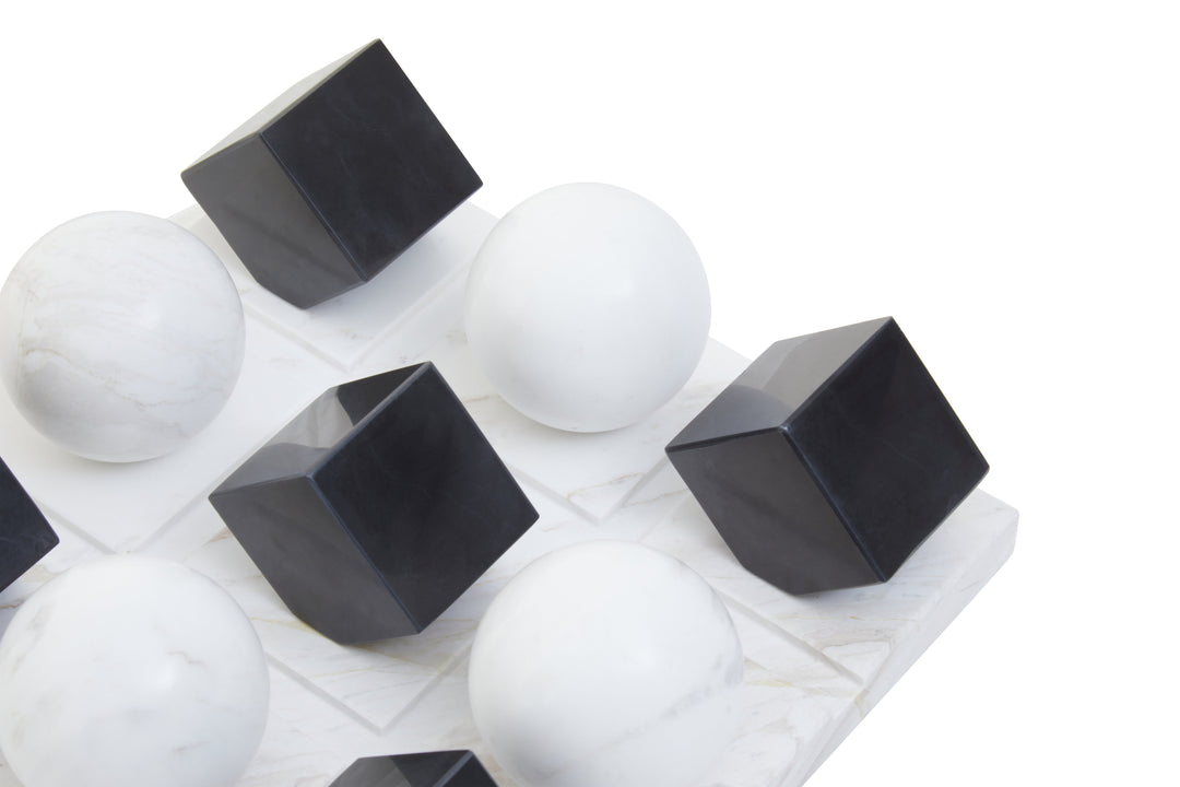Atri Black And White Tic Tac Toe Game
