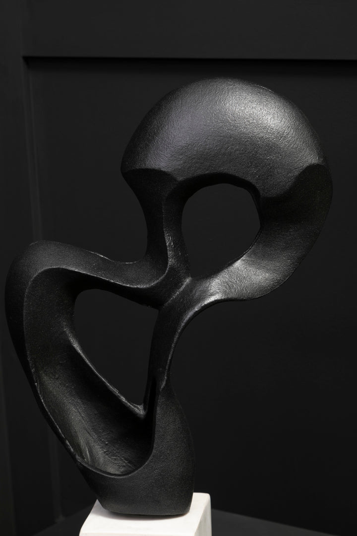 Desio Knot Sculpture