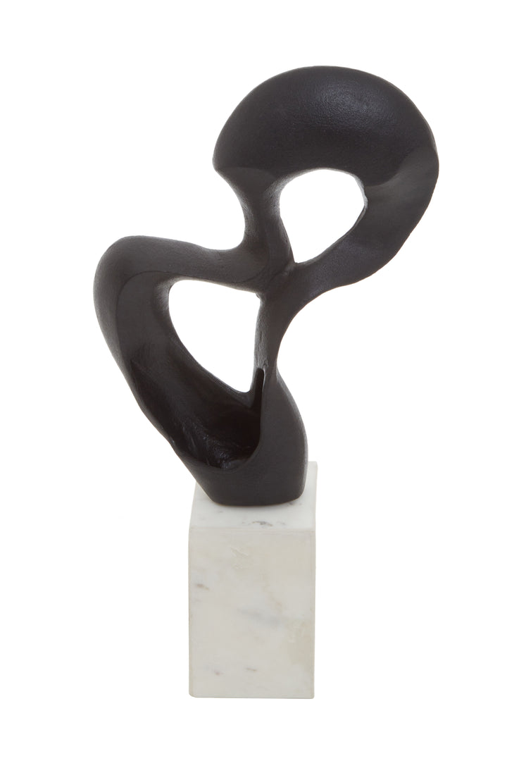 Desio Knot Sculpture
