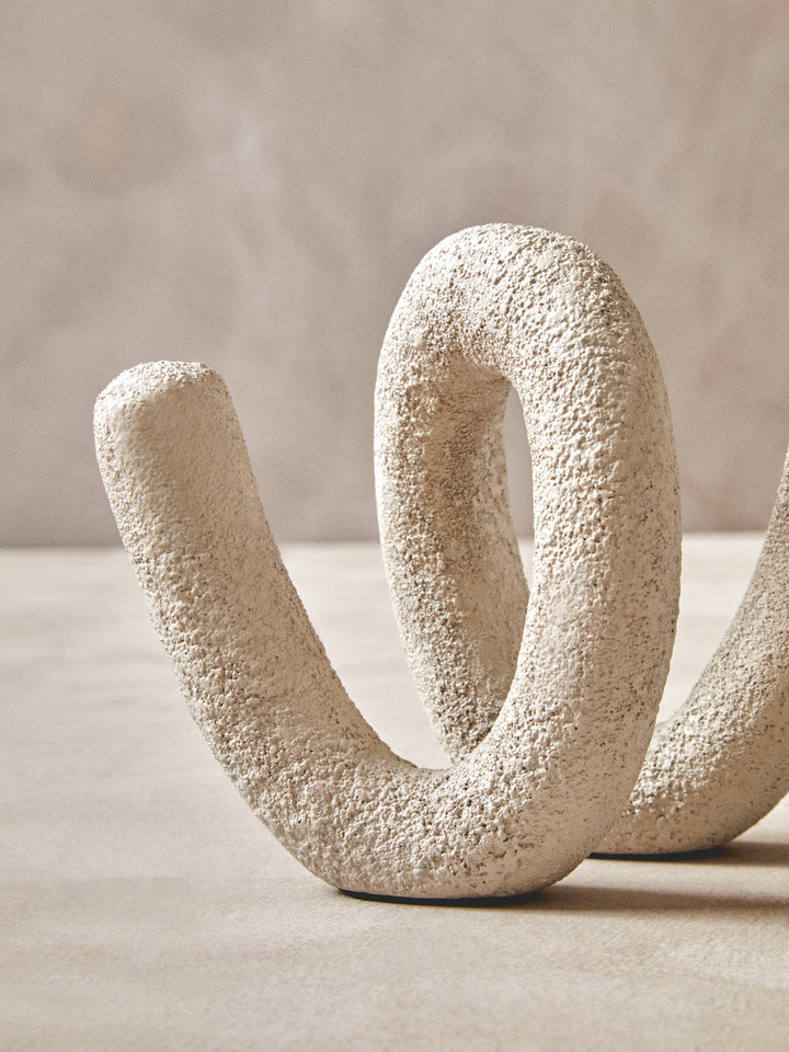 Urbino Small Textured White Loop Sculpture