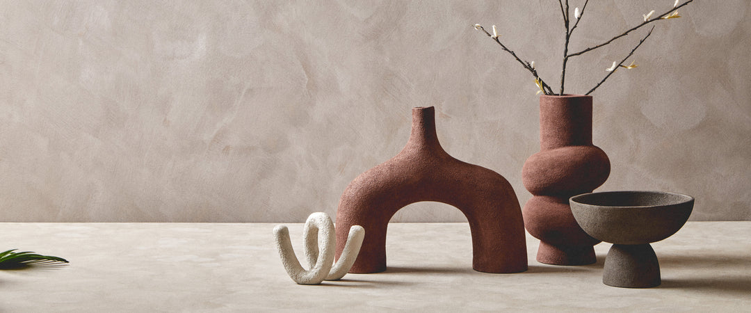 Urbino Small Textured White Loop Sculpture