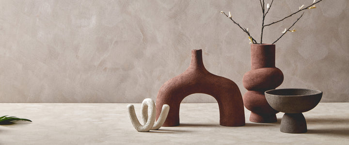 Urbino Small Textured White Loop Sculpture