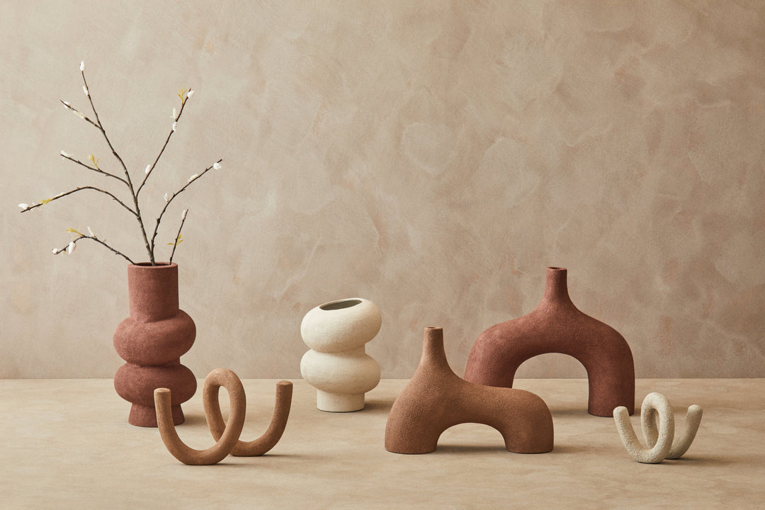 Urbino Small Textured White Loop Sculpture