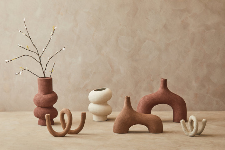Urbino Small Textured White Loop Sculpture
