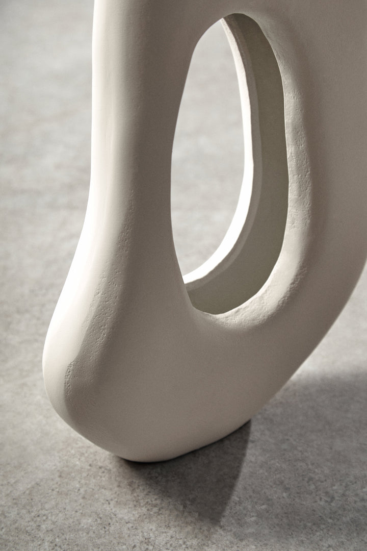 Remo Abstract Cream Sculpture