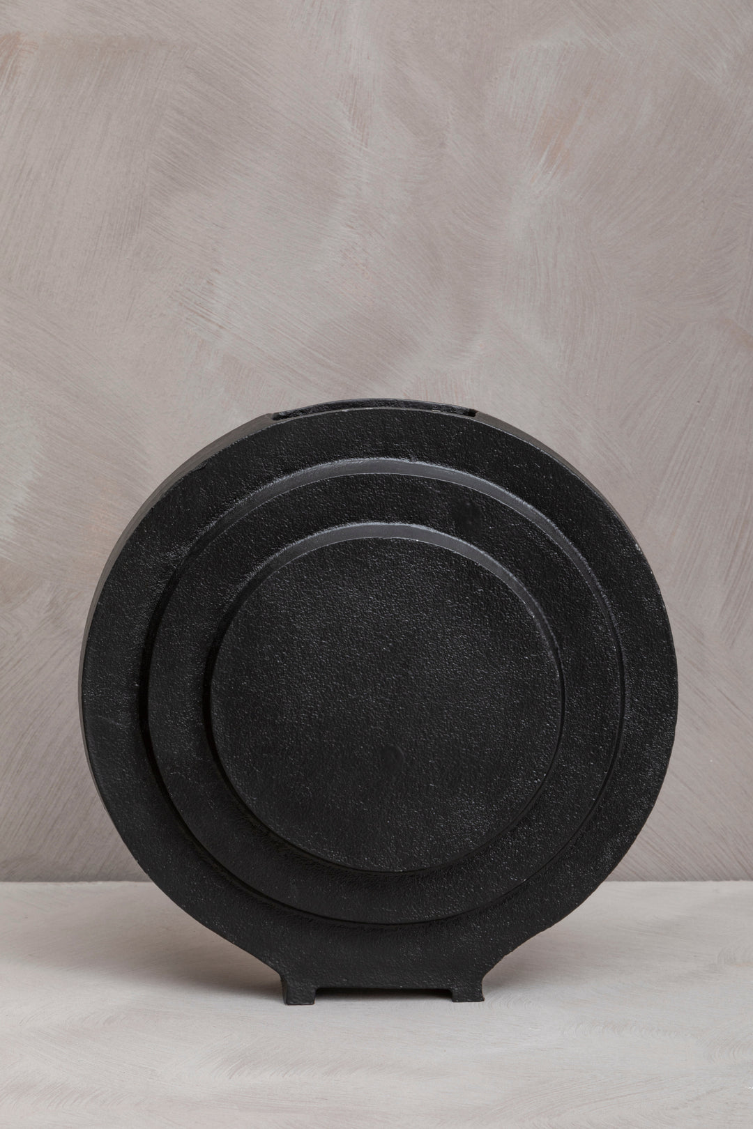 Remo Round Matte Black Finish Vase
