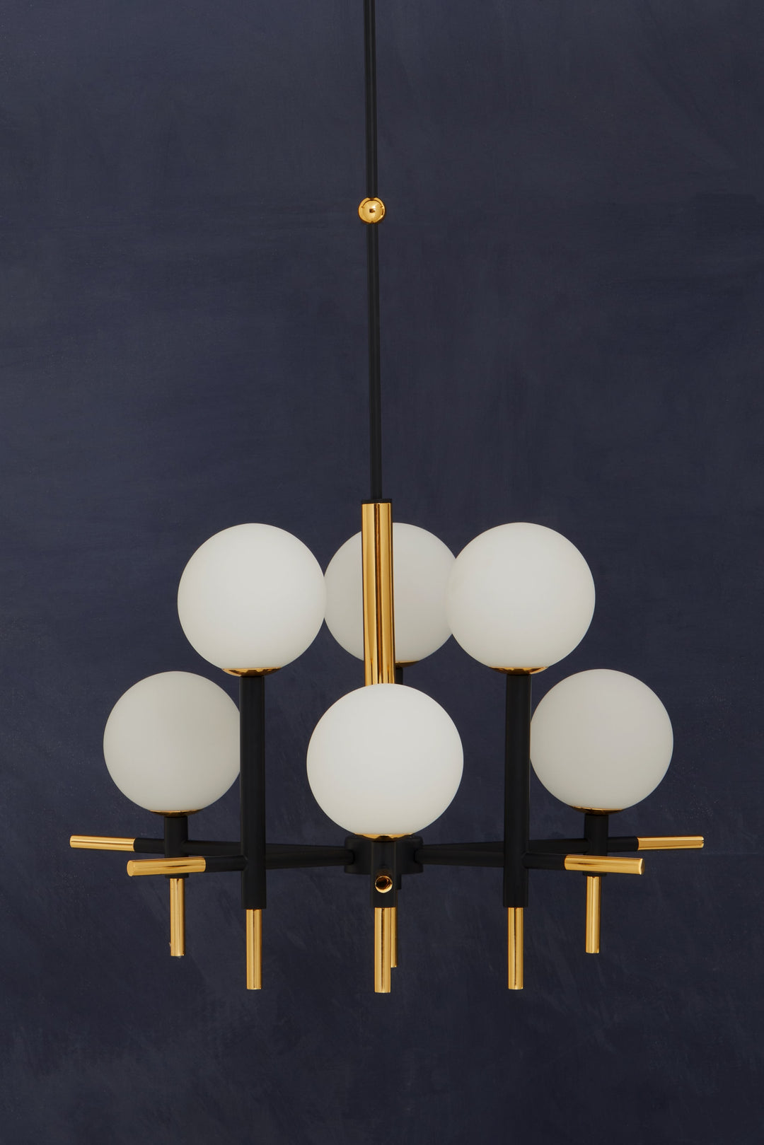 Vasto Six Bulb Pendant Light