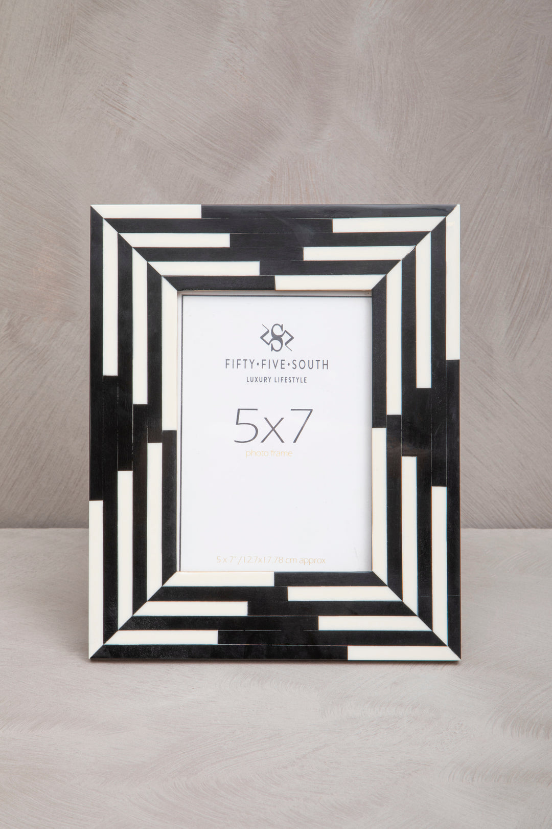 Hoxton Black and White Stripe Photo Frame (5in x 7in)