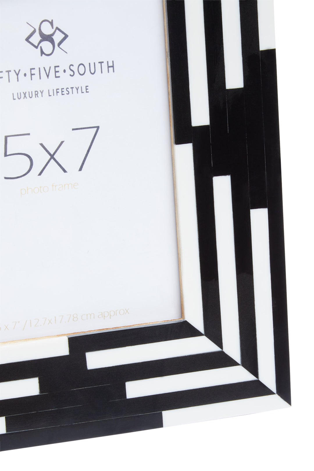 Hoxton Black and White Stripe Photo Frame (5in x 7in)