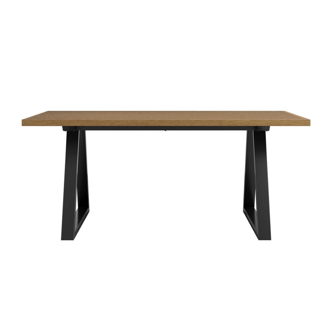 Vannes Whisky Dining Table