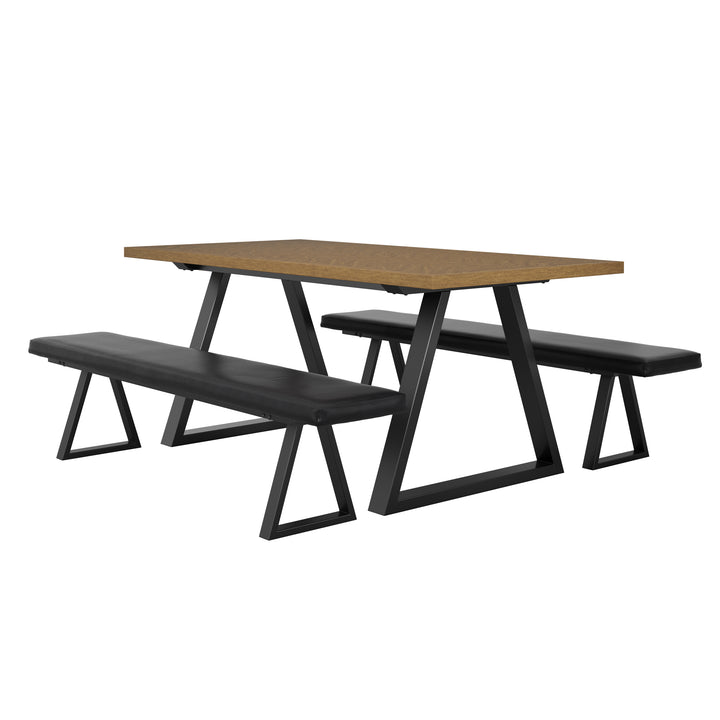 Vannes Whisky Dining Table